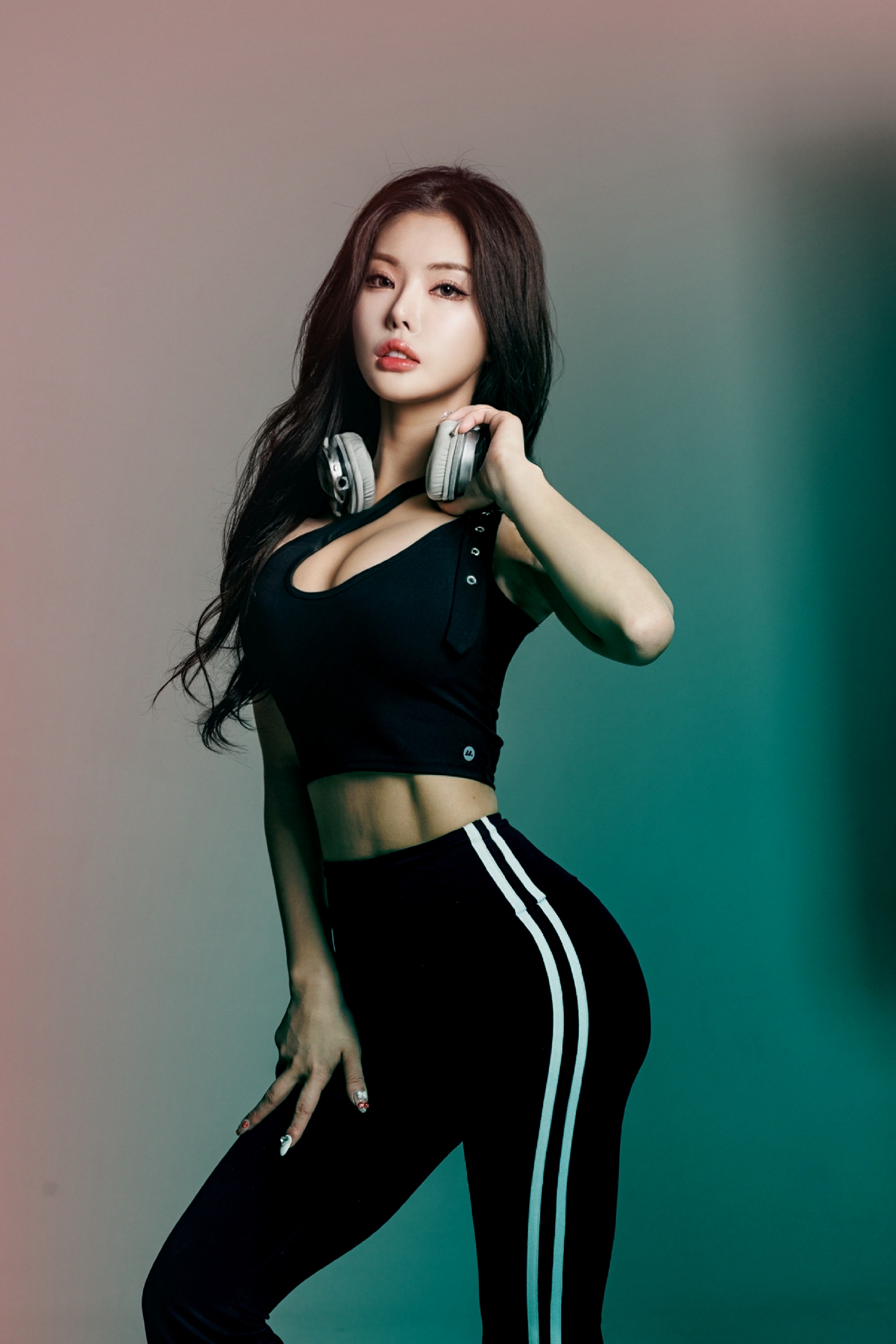 DJ U.NA profile 1